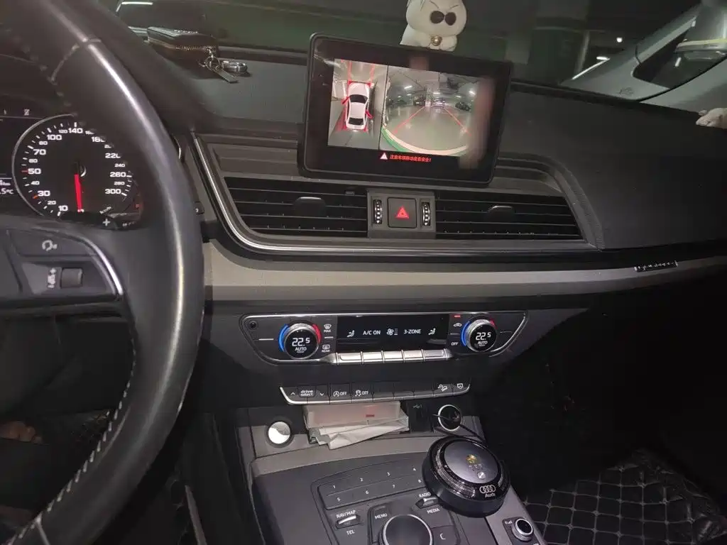 Audi Q5L — миниатюра 8
