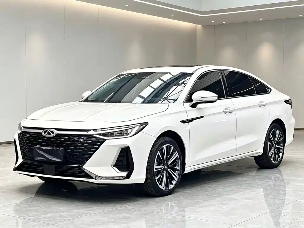 Chery Arrizo 8