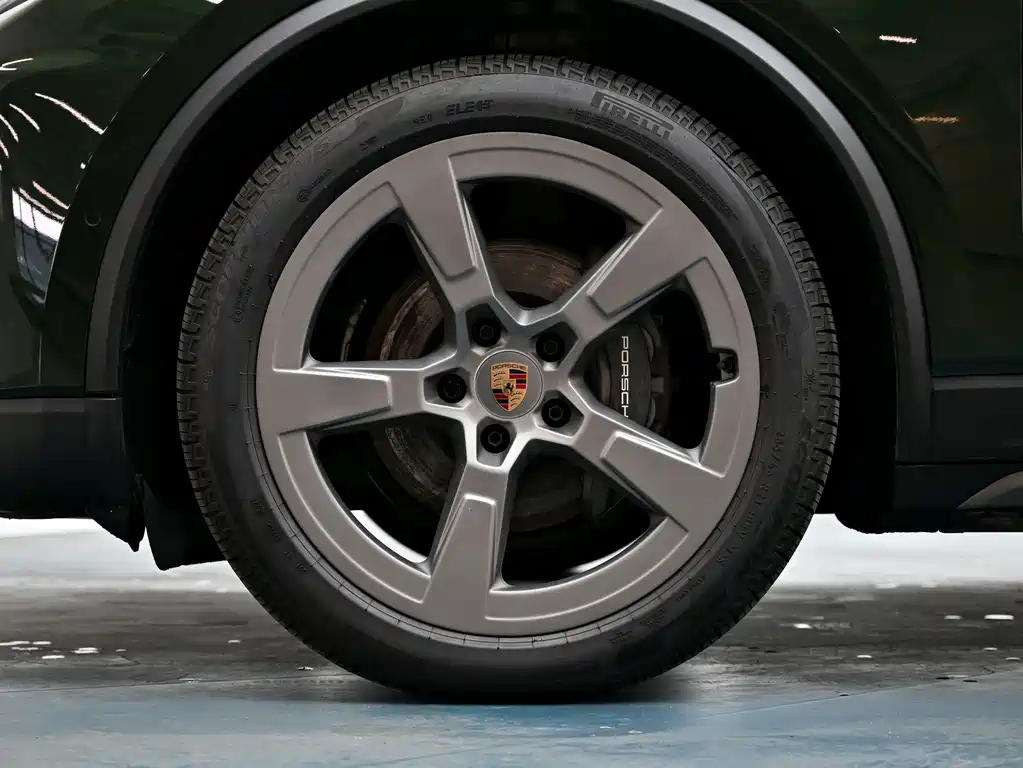 PORSCHE MACAN NEW ENERGY