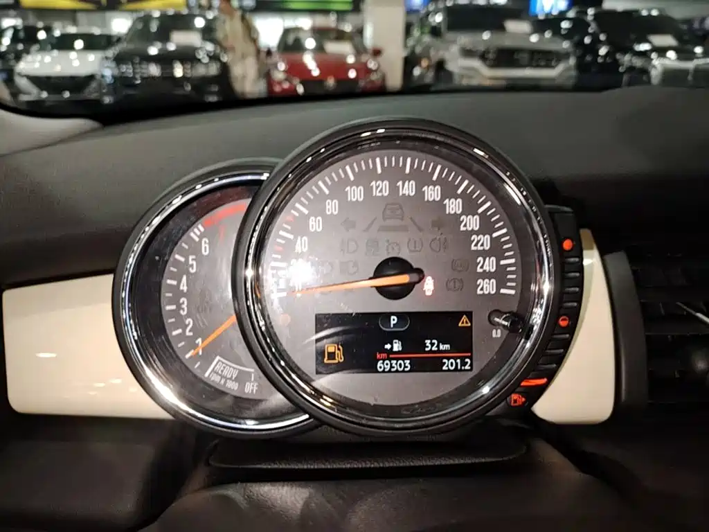 MINI Mini — миниатюра 12