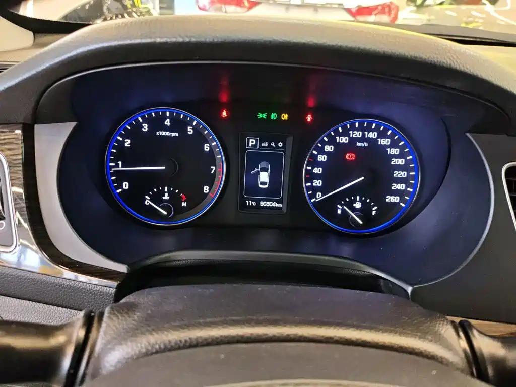 Hyundai Mistra — миниатюра 8