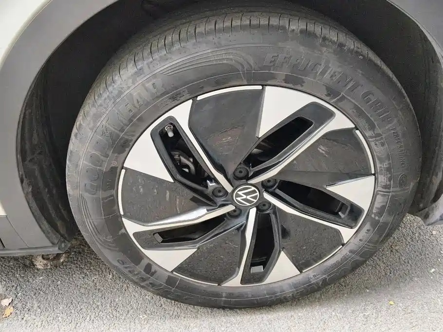 Volkswagen ID.4 Crozz — миниатюра 6