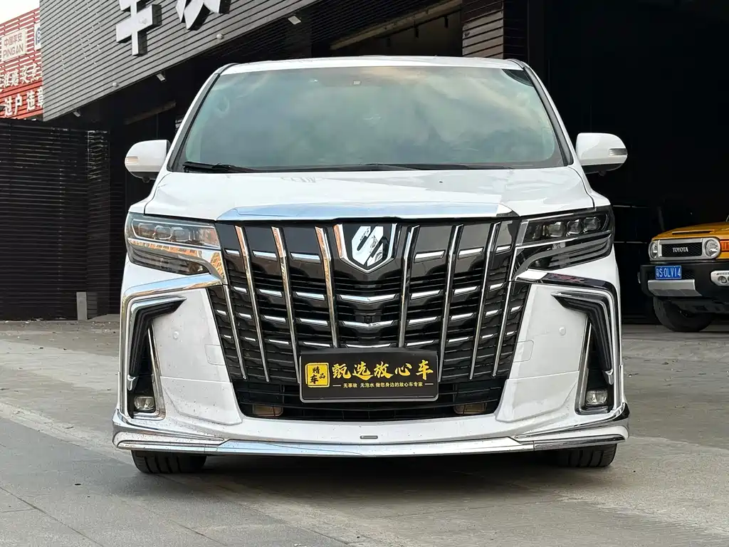 Toyota Alphard 2011 3.5L Luxury