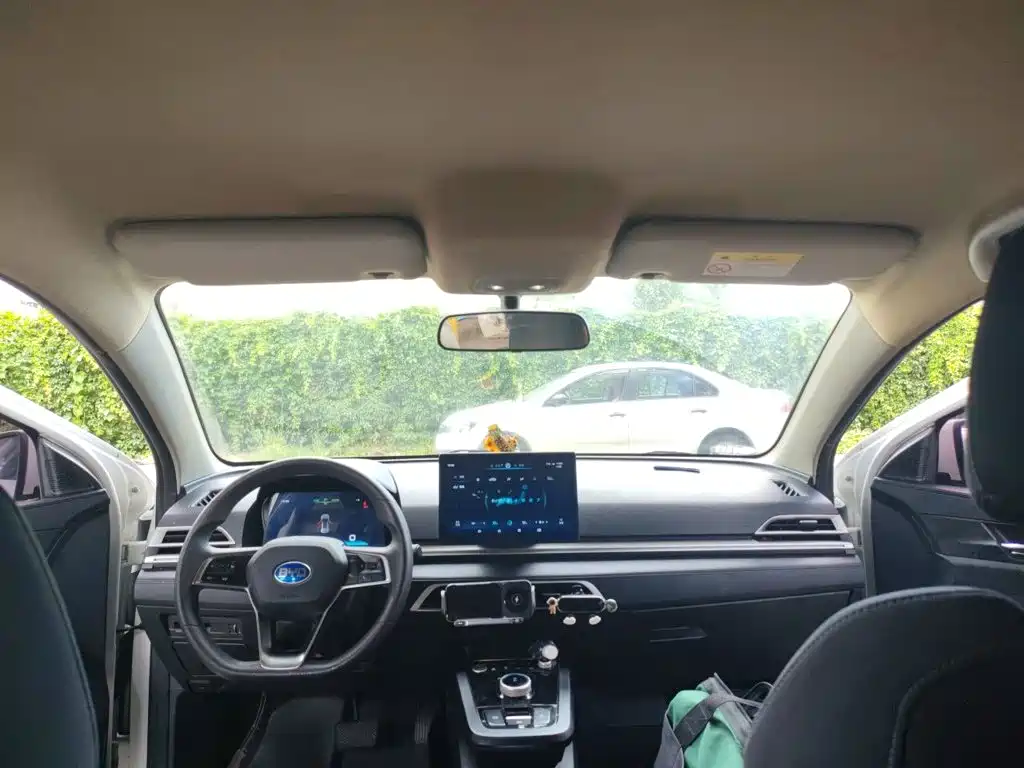 BYD e2 — миниатюра 9