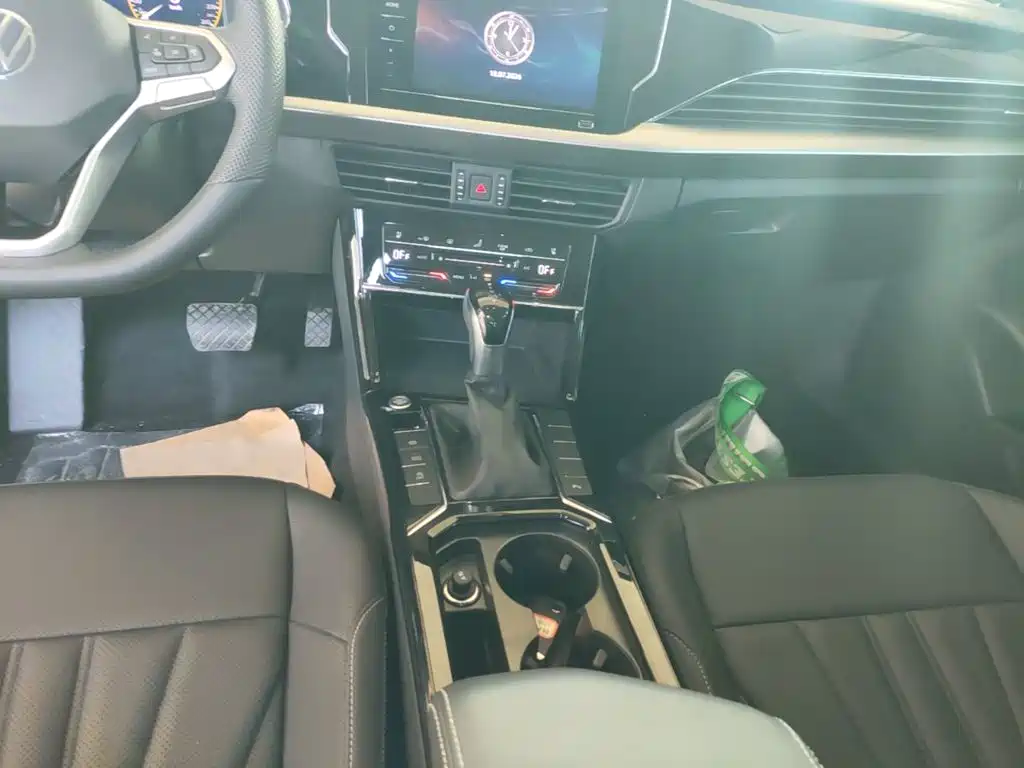 Volkswagen Passat — миниатюра 14