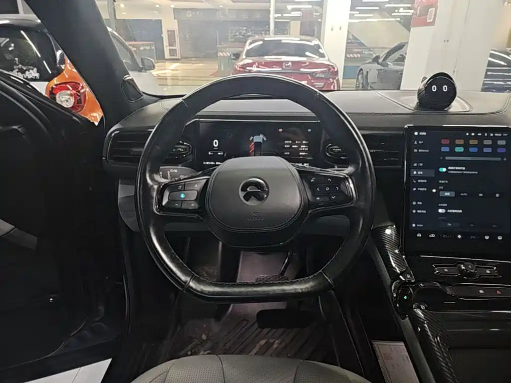 NIO ES8 — миниатюра 11