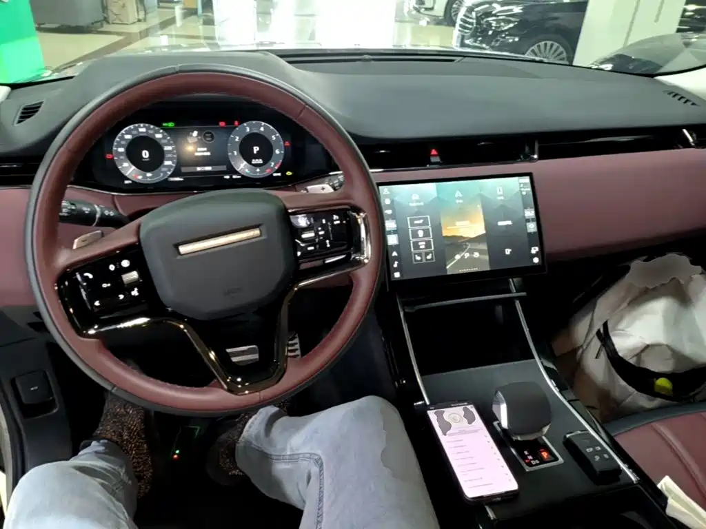 Land Rover Evoque — миниатюра 10