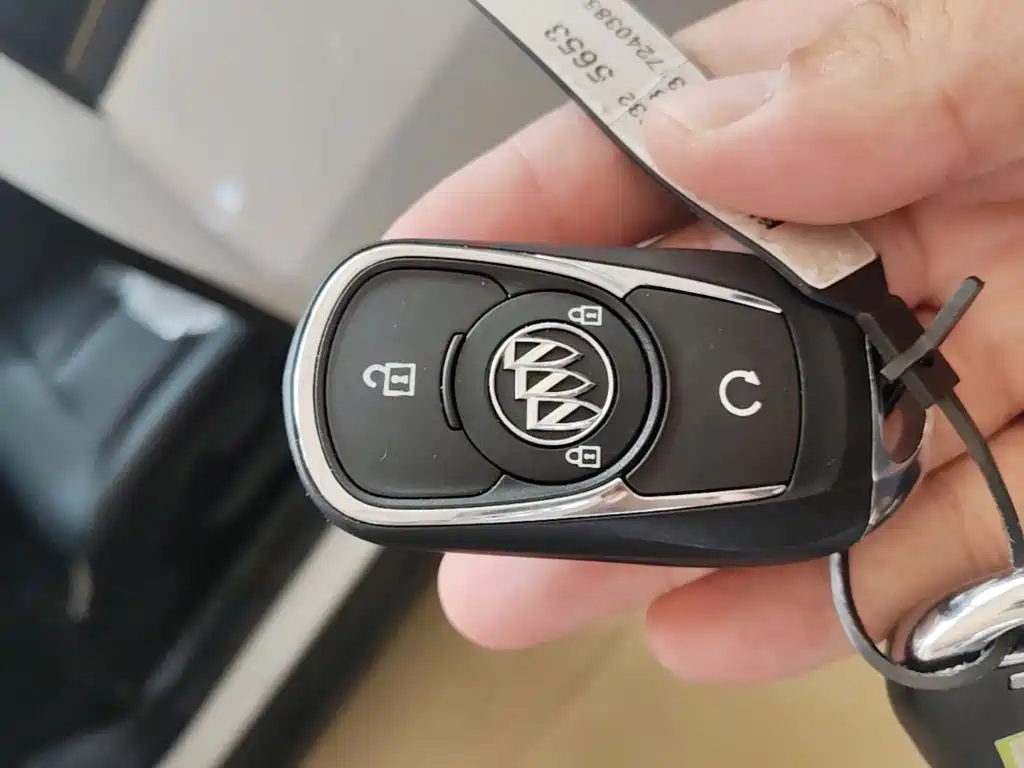 Buick Velite 6 — миниатюра 9