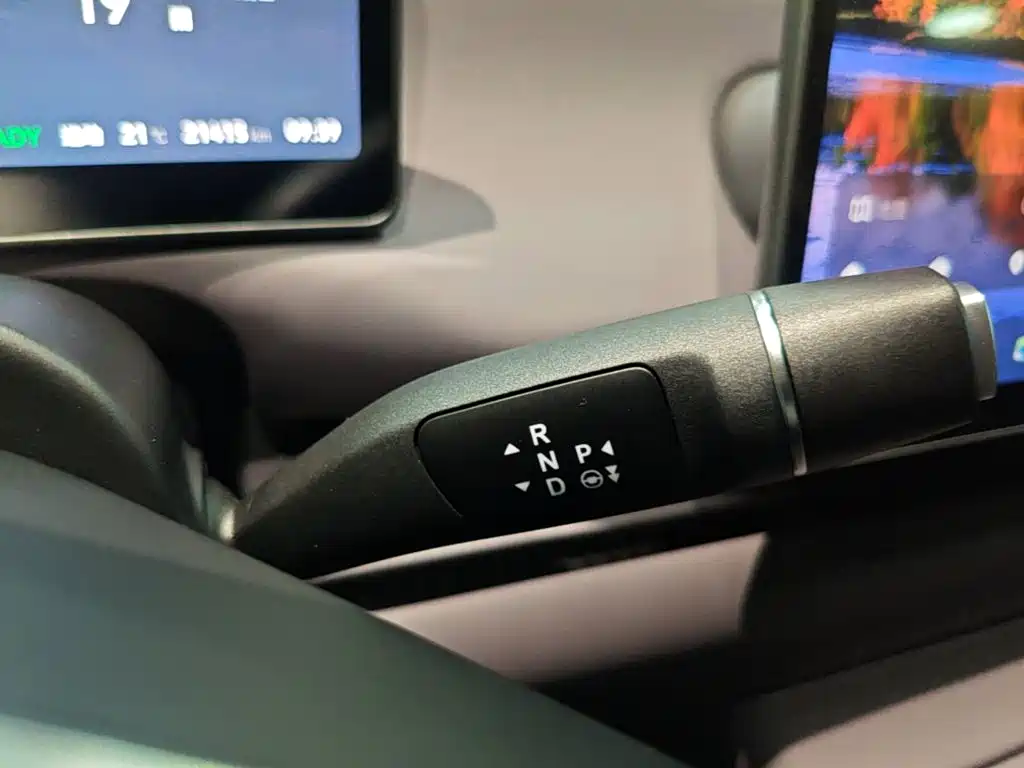 Leapmotor Leapmotor C10 — миниатюра 14