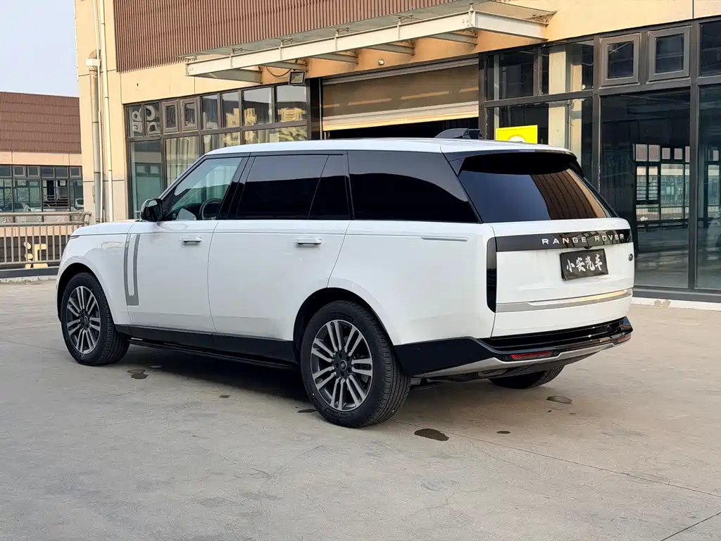 Land Rover Range Rover — миниатюра 4