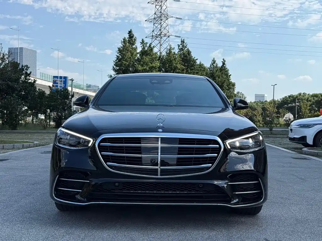 Mercedes-Benz S-Class — миниатюра 2
