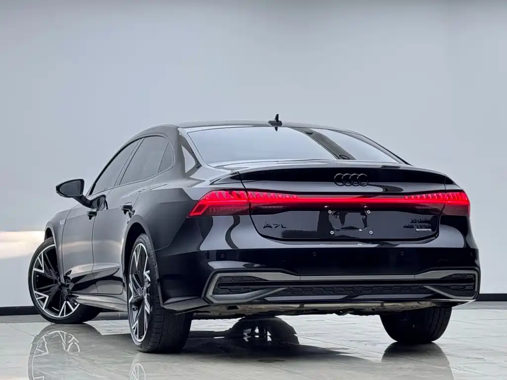 Audi A7L — миниатюра 15