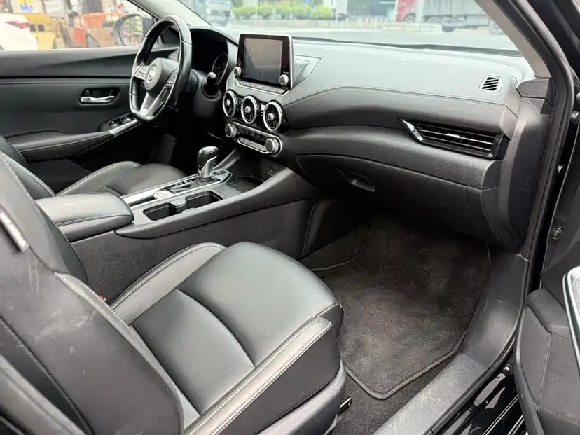 Nissan Sylphy — миниатюра 9