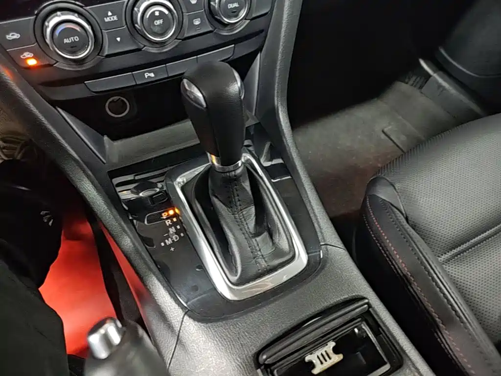 Mazda Atenza — миниатюра 14