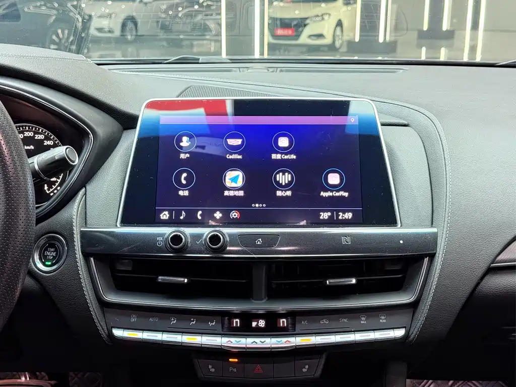 Cadillac CT5 — миниатюра 11
