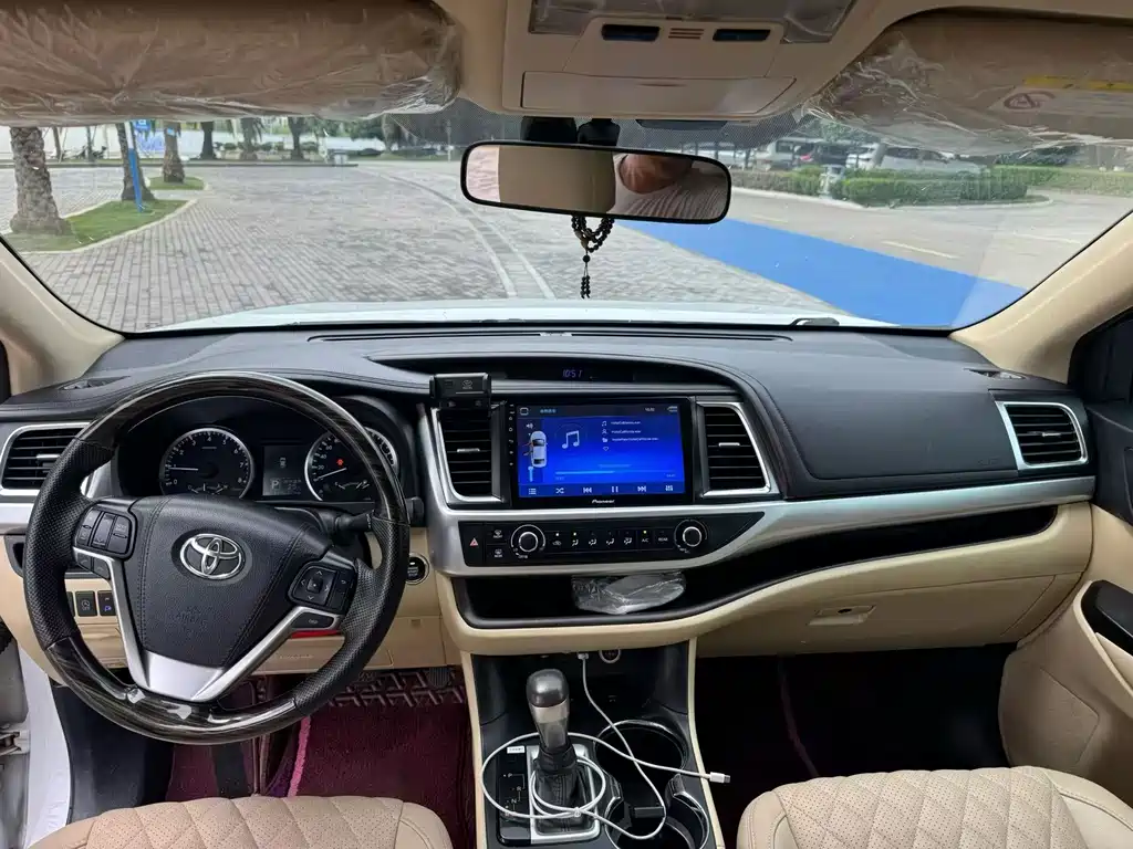 Toyota Highlander — миниатюра 5