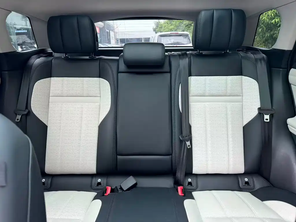 Land Rover Evoque — миниатюра 7