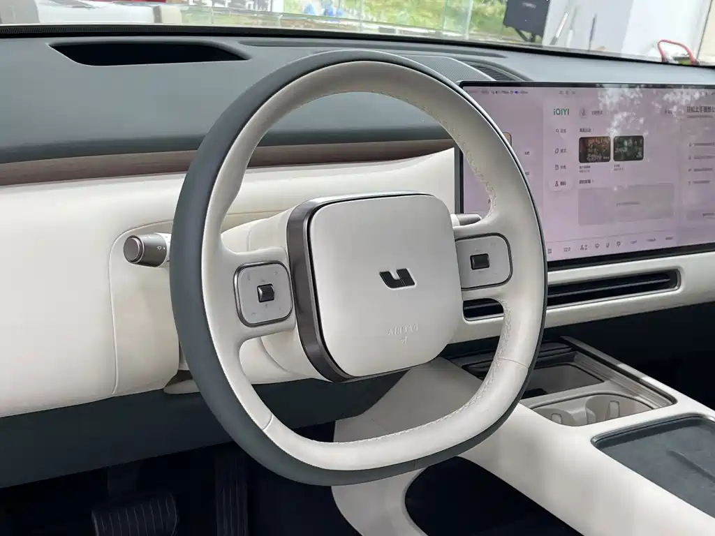 Li Auto Li L9 — миниатюра 3