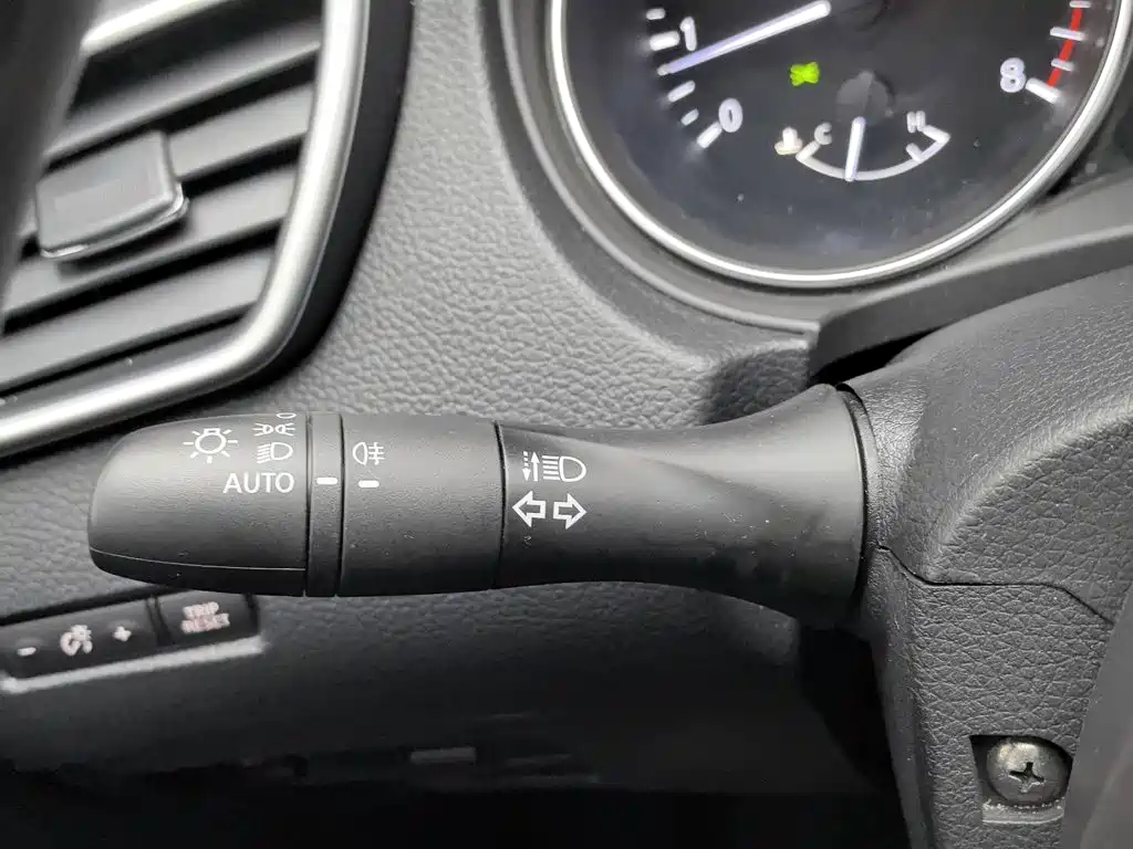 Nissan Qashqai — миниатюра 21
