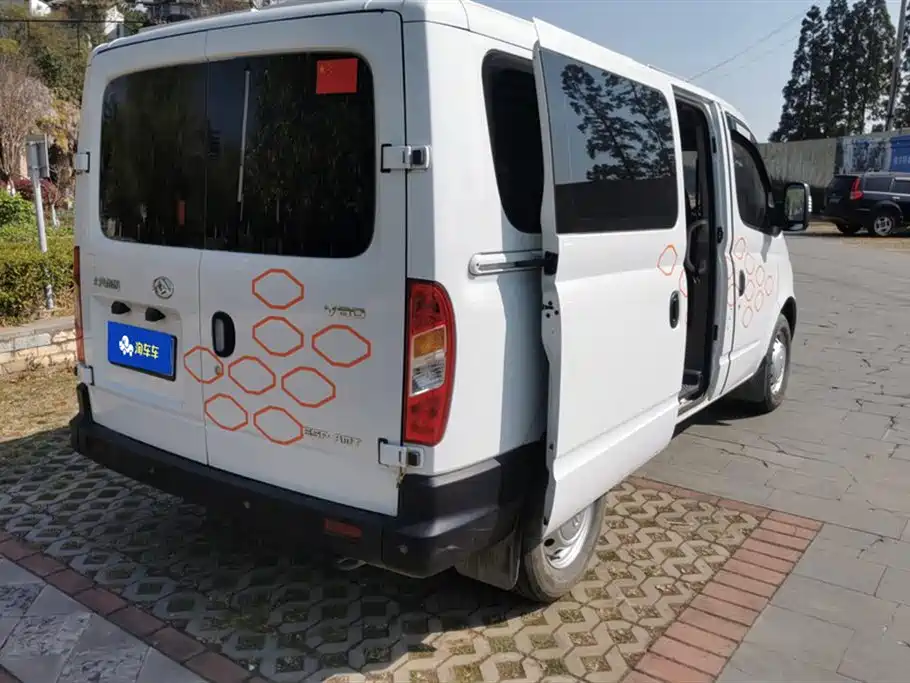 SAIC MAXUS XINTU V80