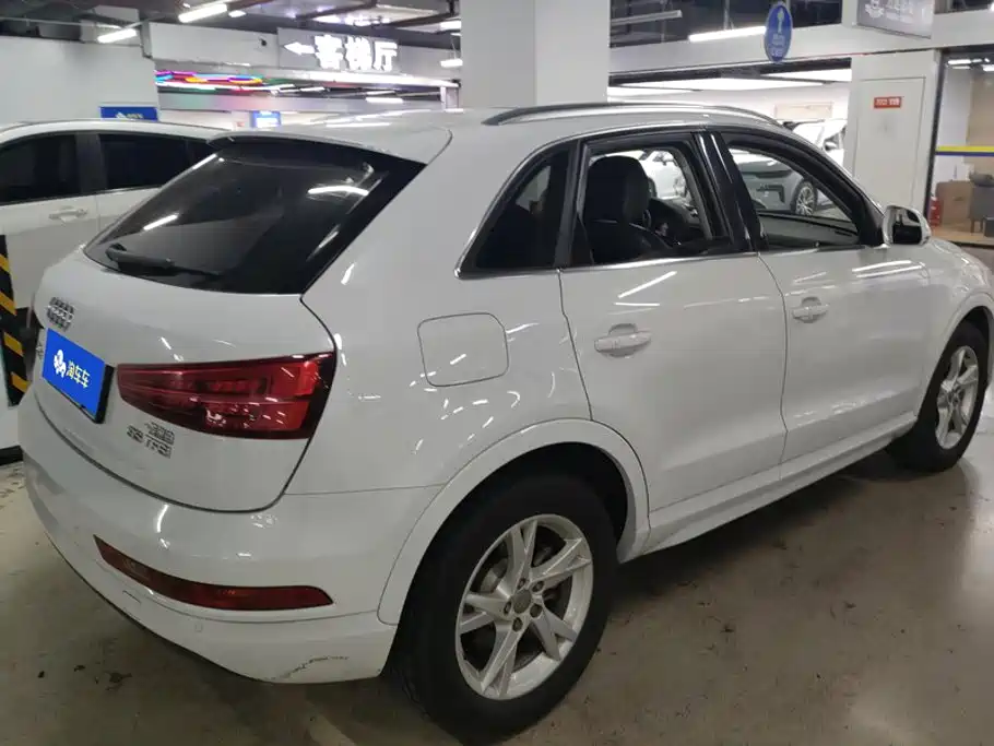 Audi Q3 — миниатюра 3