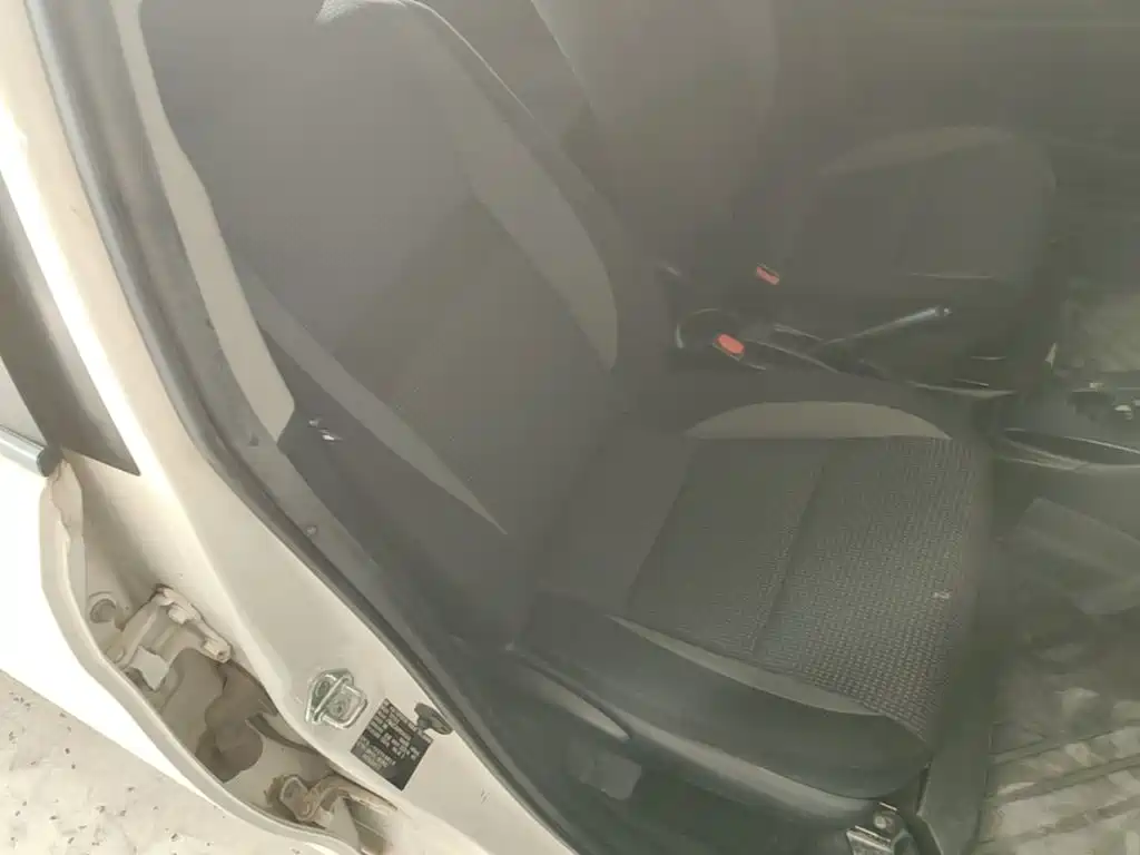 Toyota Vios — миниатюра 25