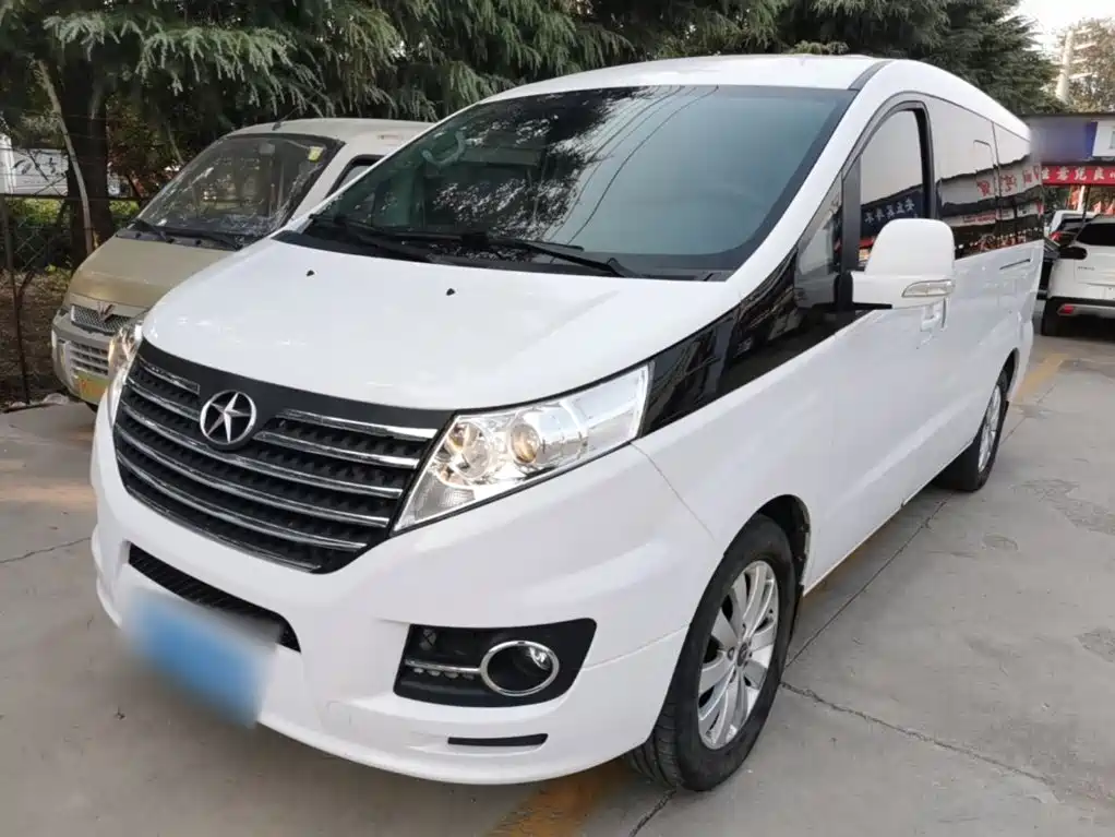 JAC Refine M5