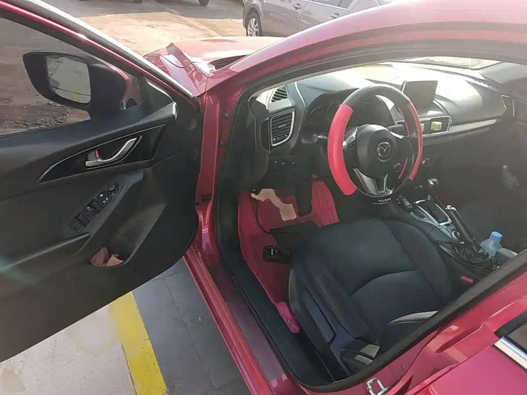 Mazda 3 Axela — миниатюра 16
