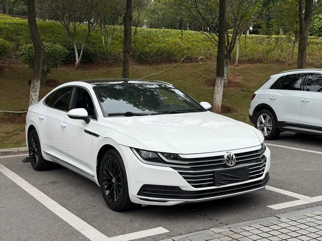 Volkswagen CC — миниатюра 3