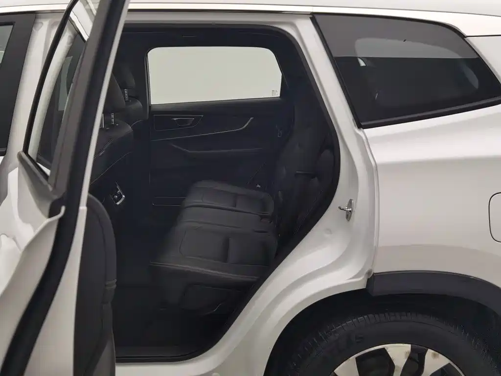 Chery Tiggo 8 — миниатюра 15