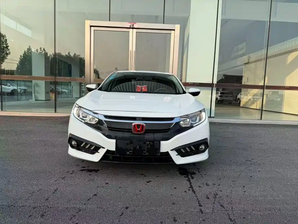 Honda Civic — миниатюра 4