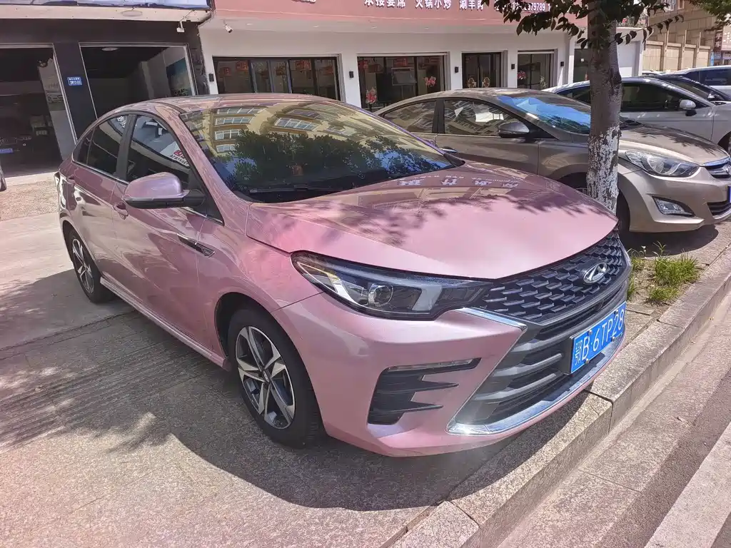 Chery Arrizo 5 PLUS — миниатюра 3
