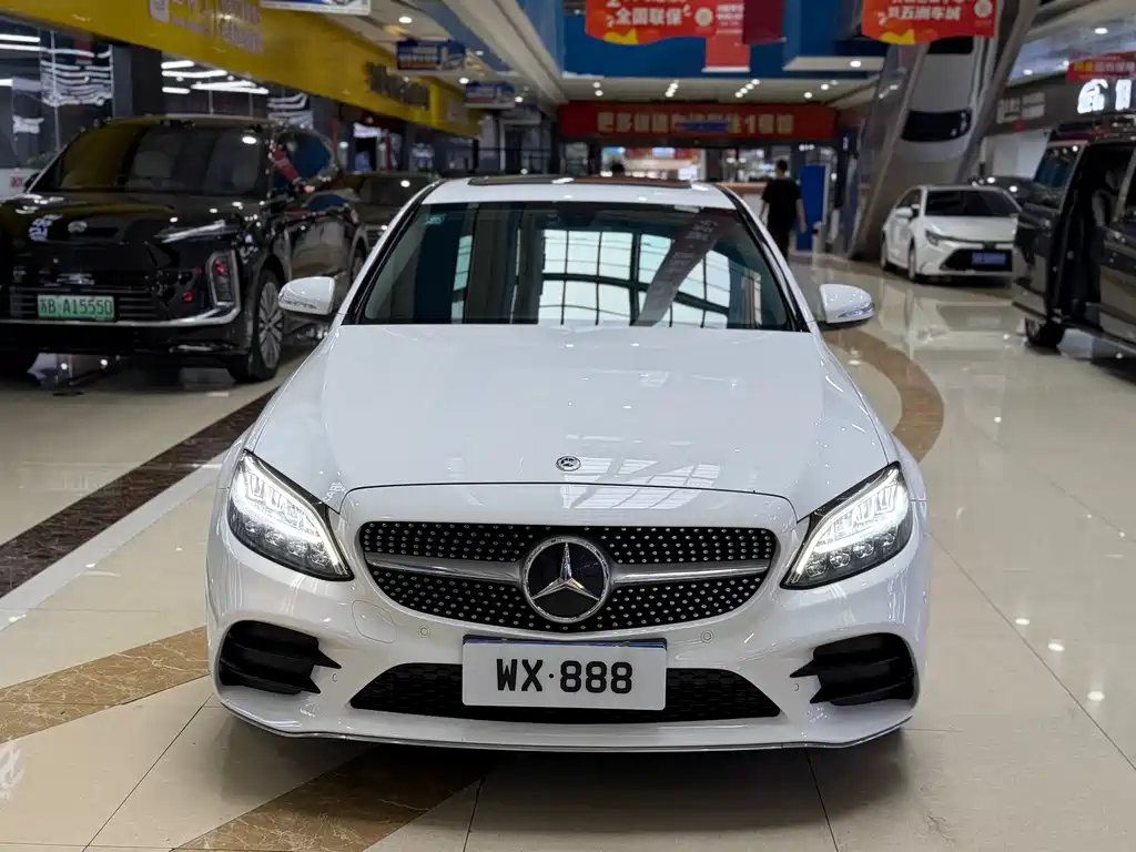 Mercedes-Benz C-Class — миниатюра 2