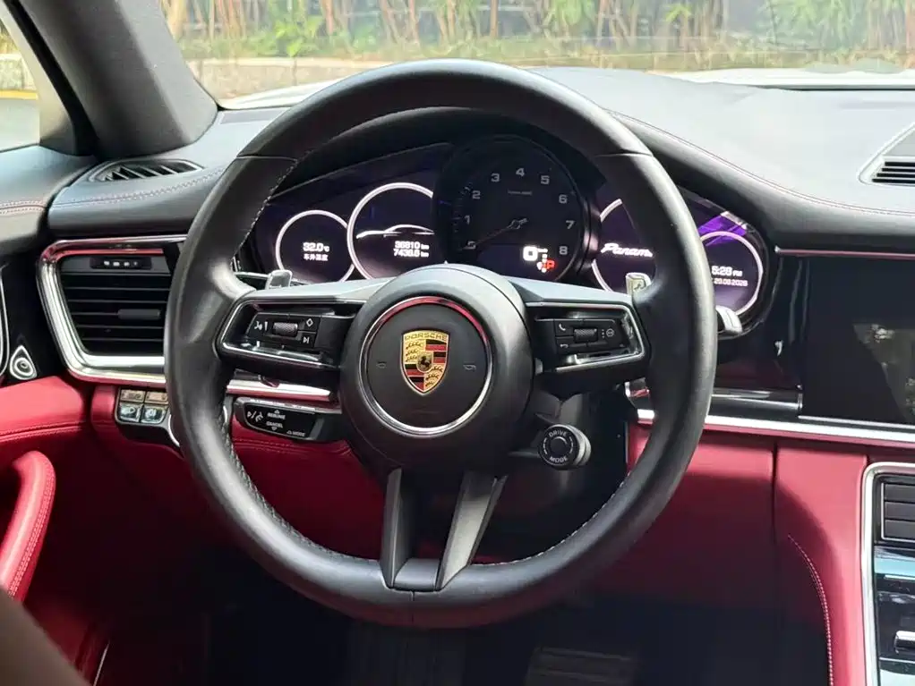 Porsche Panamera — миниатюра 19