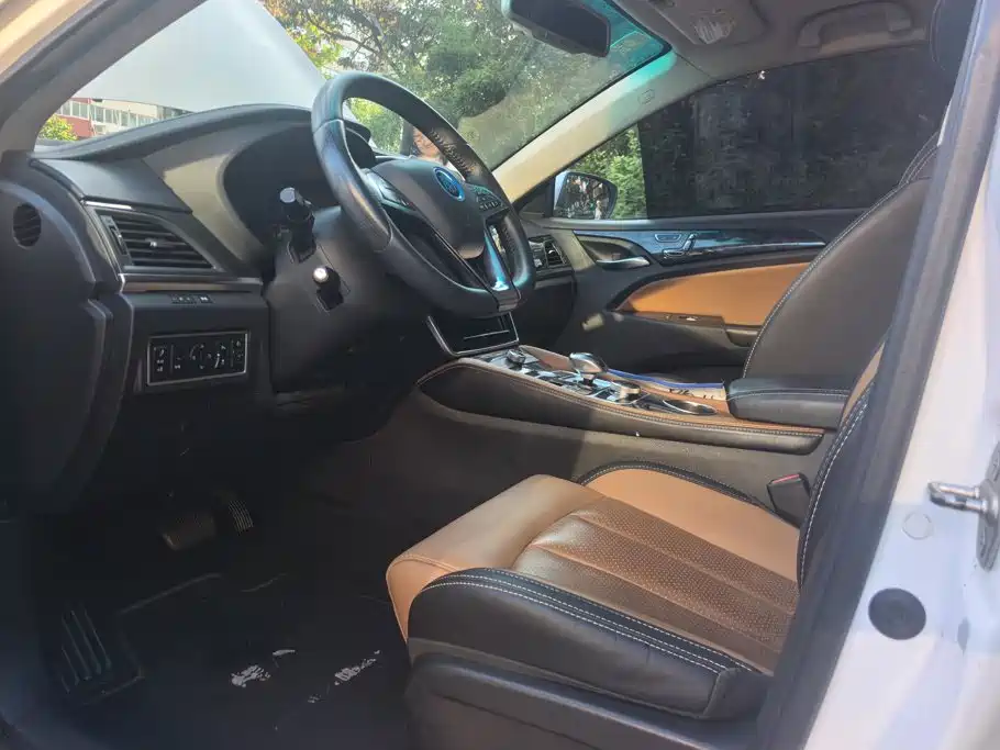 BYD Qin NEV — миниатюра 9