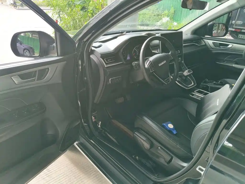 Haval M6 — миниатюра 12