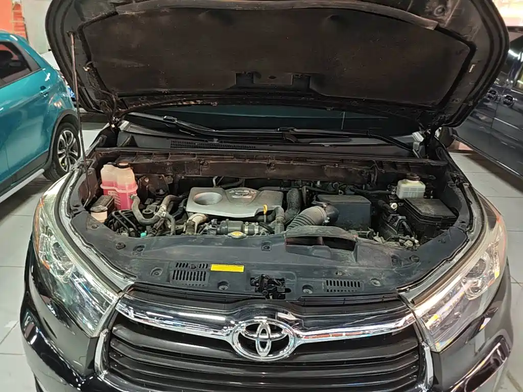 Toyota Highlander — миниатюра 20