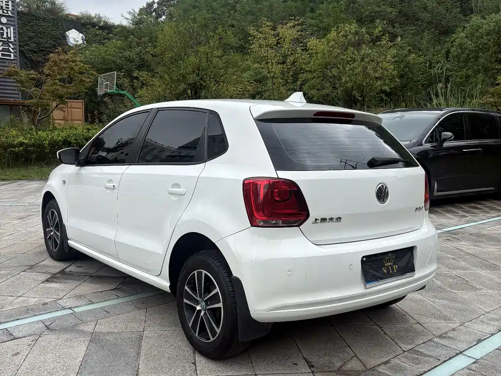 Volkswagen Polo — миниатюра 4