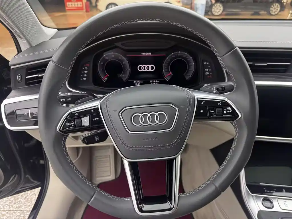 Audi A6L — миниатюра 9