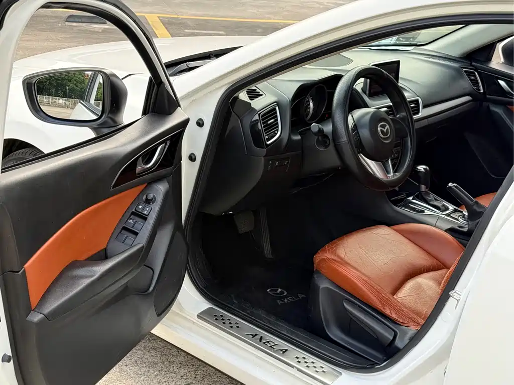 Mazda 3 Axela — миниатюра 4