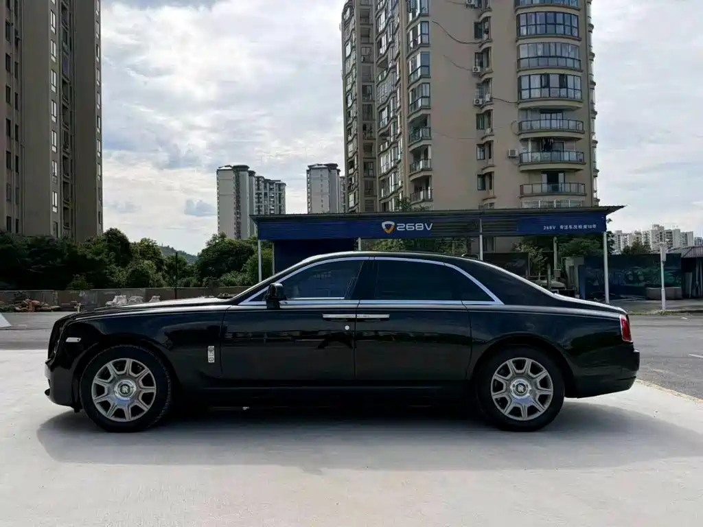 Rolls-Royce Ghost — миниатюра 5