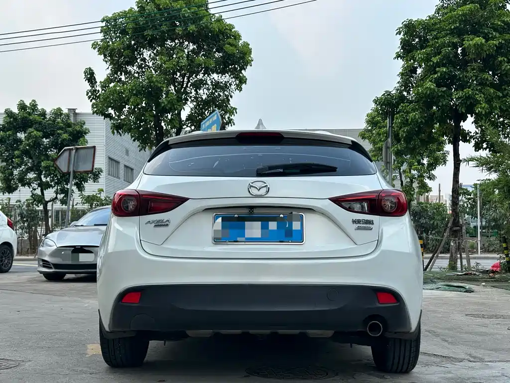 Mazda 3 Axela — миниатюра 9