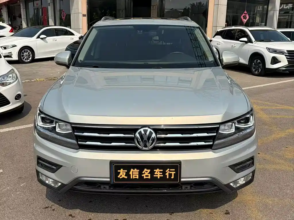 Volkswagen Tiguan L — миниатюра 2