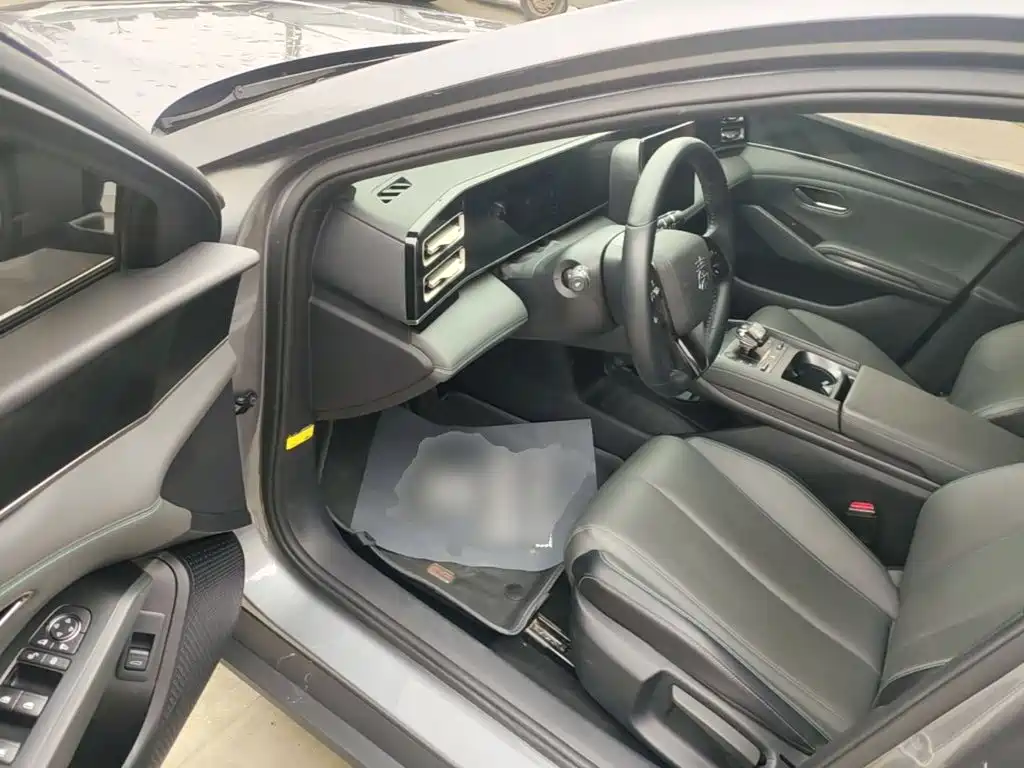 BYD Qin L — миниатюра 16