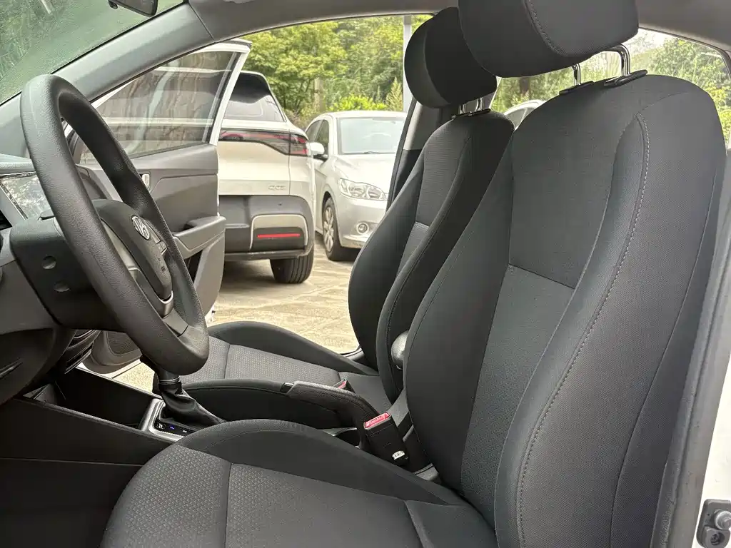 Hyundai Verna — миниатюра 11
