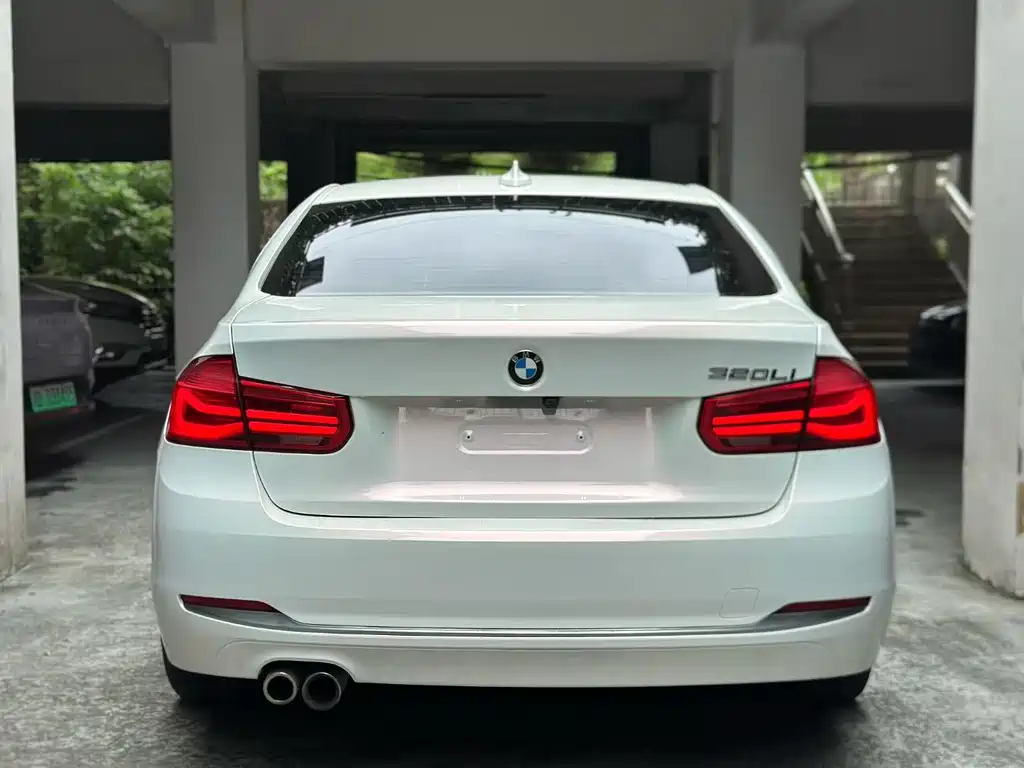 BMW 3 Series — миниатюра 8