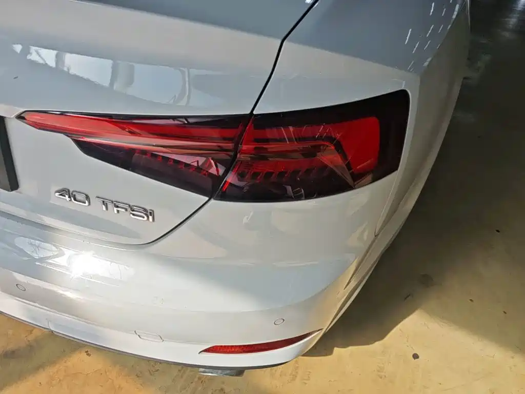 Audi A5 (Import) — миниатюра 8