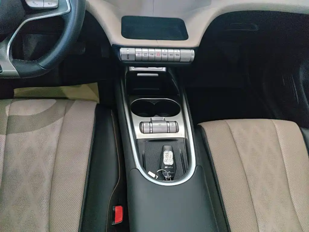 BYD Dolphin — миниатюра 14