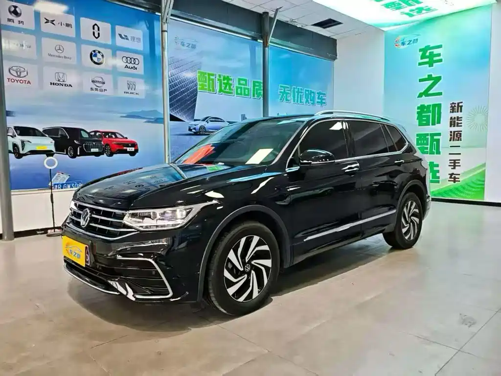 Volkswagen Tiguan L L 2024 330TSI AT R-Line