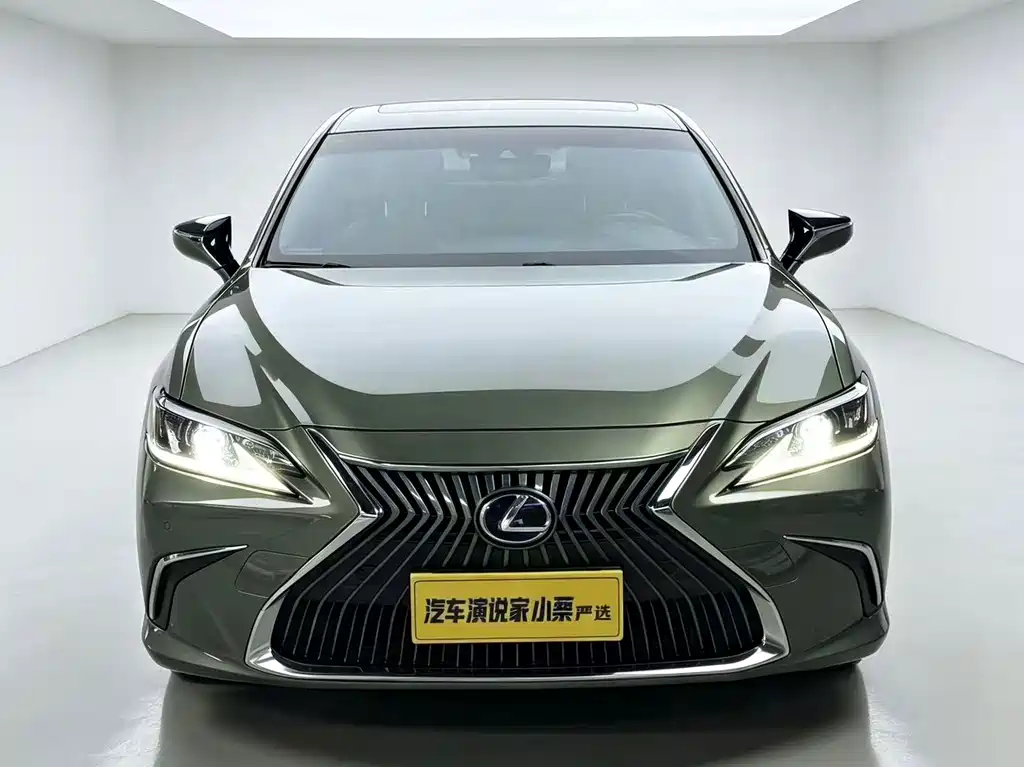 Lexus ES — миниатюра 2